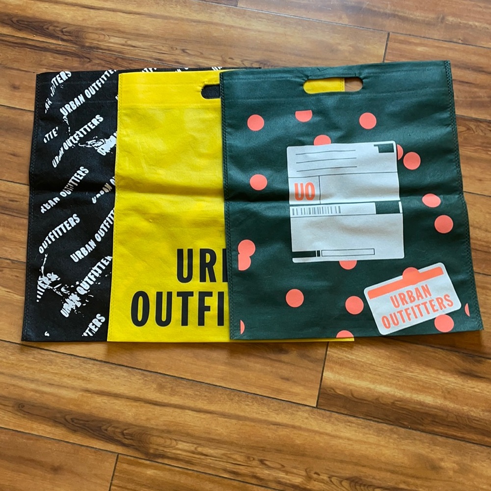 Urban Outfitters reusable bags